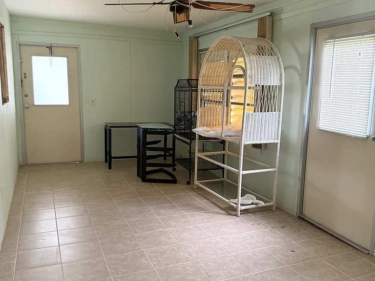429 SE Fini Dr #429 — Photo 12
