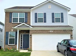 1883 Lakecrest Dr, Columbus, IN