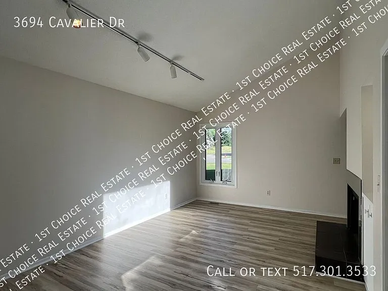 3694 Cavalier Dr — Photo 7
