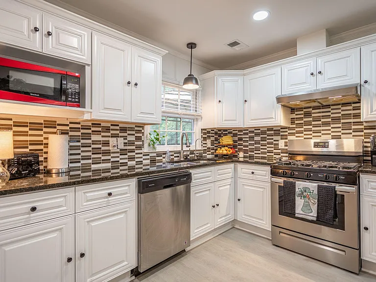 2398 Forest Hunt Ct — Photo 39