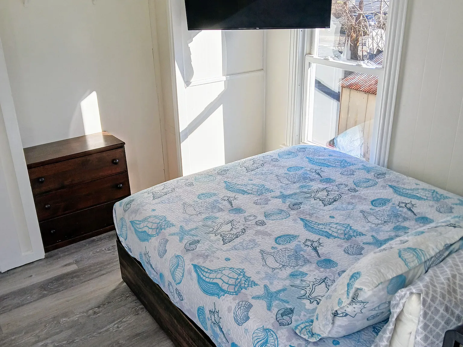 2 bed, $2,100 — Photo 4