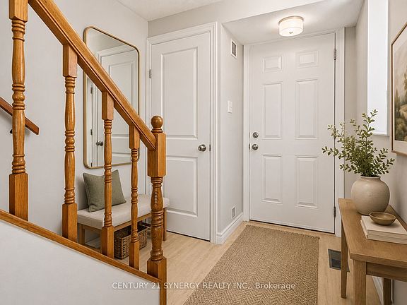 4th image of 1472 Heatherington Rd #C