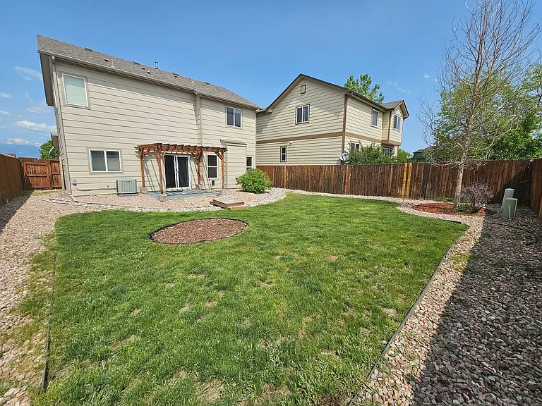 2063 Velliquette Ln — Photo 15