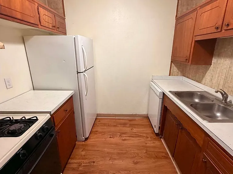 1803 Grand Ave #124-E-& — Photo 4