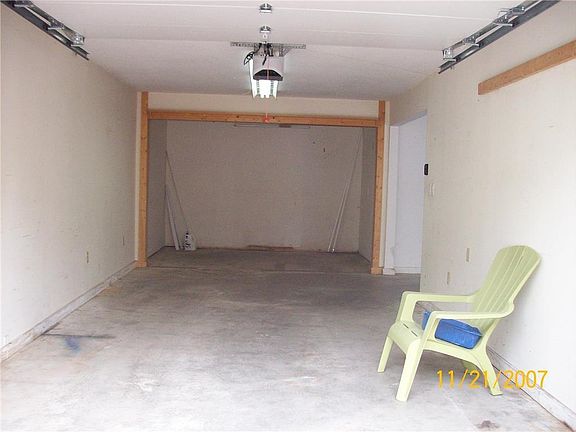 Tandem Garage on West Side will hold Truck