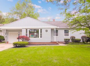 5190 Longton Rd, Lyndhurst, OH 44124