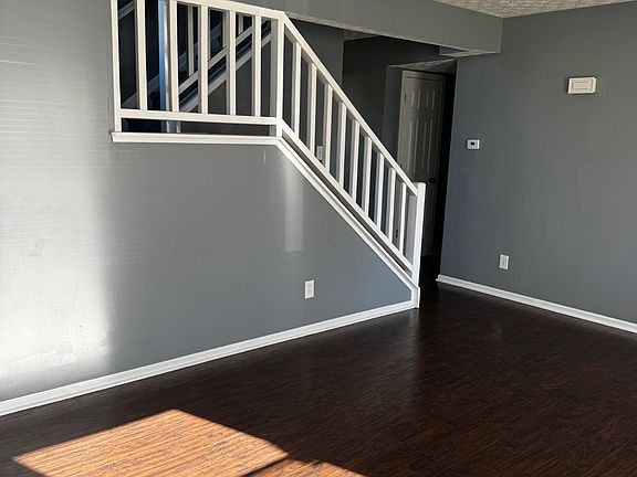 5th image of 7198 Anne Ct #7198