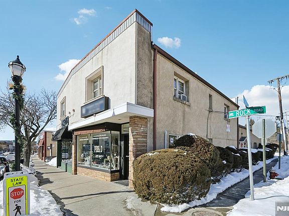 2nd image of 243 Rock Rd