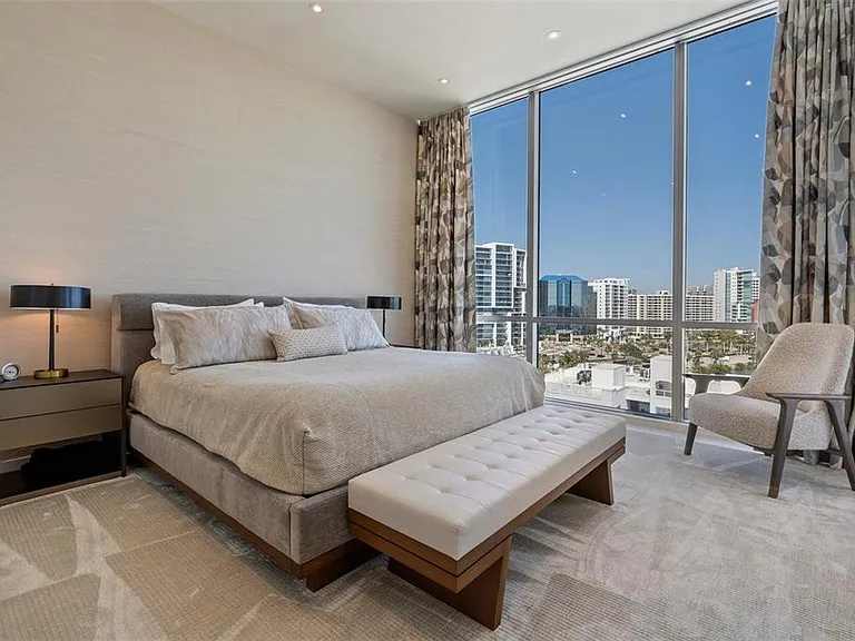 111 Golden Gate Point #Penthouse 802 — Photo 31