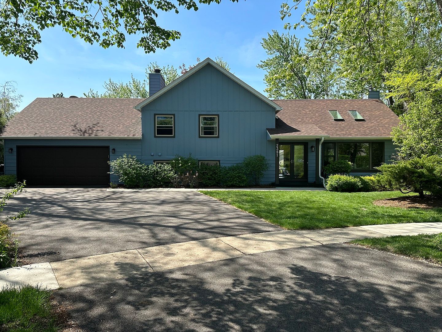 2351 Federal Cir, Lindenhurst, IL 60046 Zillow