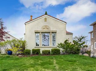 424 Talcott Pl, Park Ridge, IL 60068