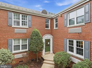 12 Ashby St APT F, Alexandria, VA 22305