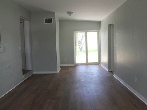 4th image of 5645 Williams Dr