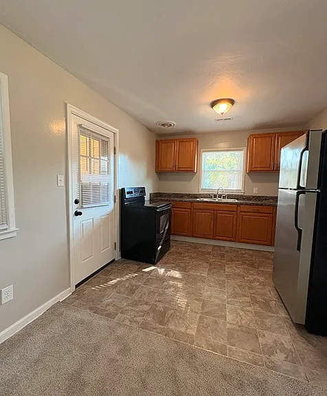 15 Culpepper Ave — Photo 8