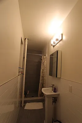 Rented by Apax Realty LLC | media 23