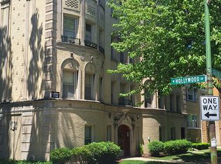 3308 W Hollywood Ave APT 2, Chicago, IL 60659