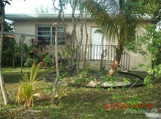 1145 NE 112th St, Biscayne Park, FL 33161