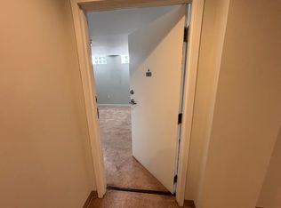 402 Avery St APT 1E, Pittsburgh, PA