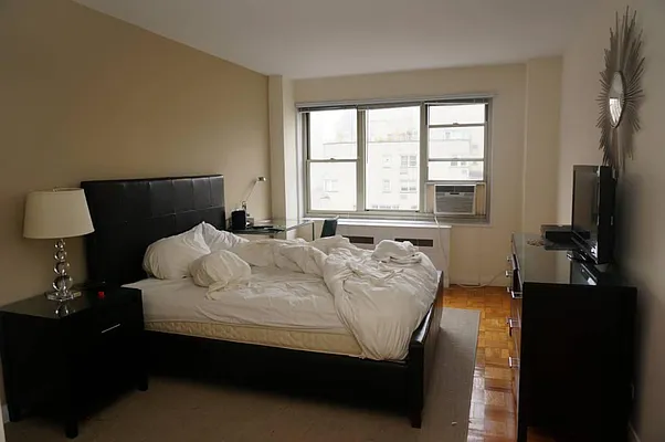 Rented by Living New York | media 37