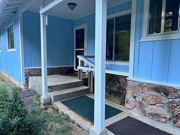 3rd image of 175 Sherwood Ln