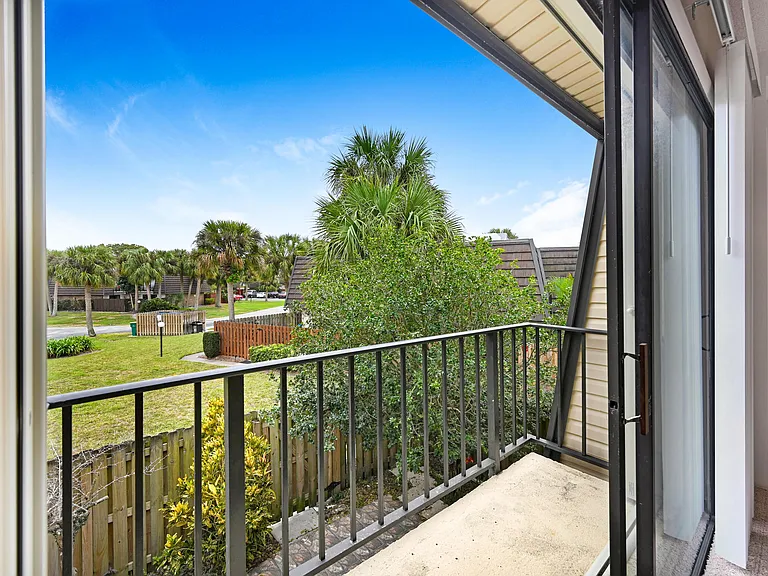 2111 Vista Oaks Cir NE — Photo 28