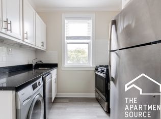 4216 N Clark St #3, Chicago, IL 60613