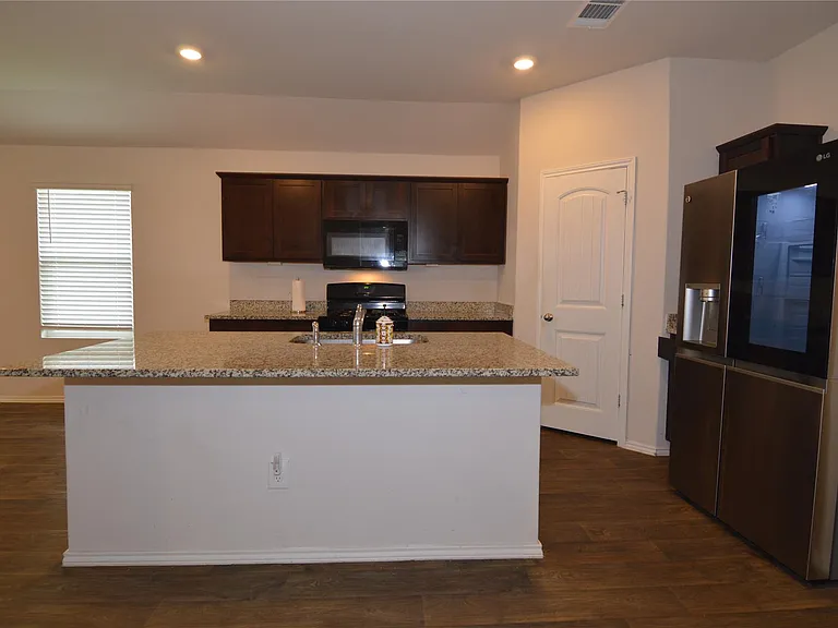 109 Black Wolf Run — Photo 6