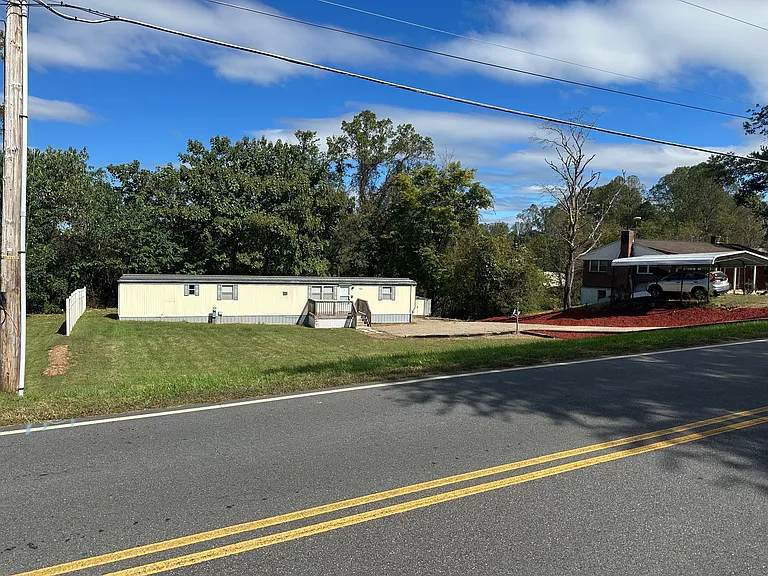 742 Fisher Farm Rd — Photo 1