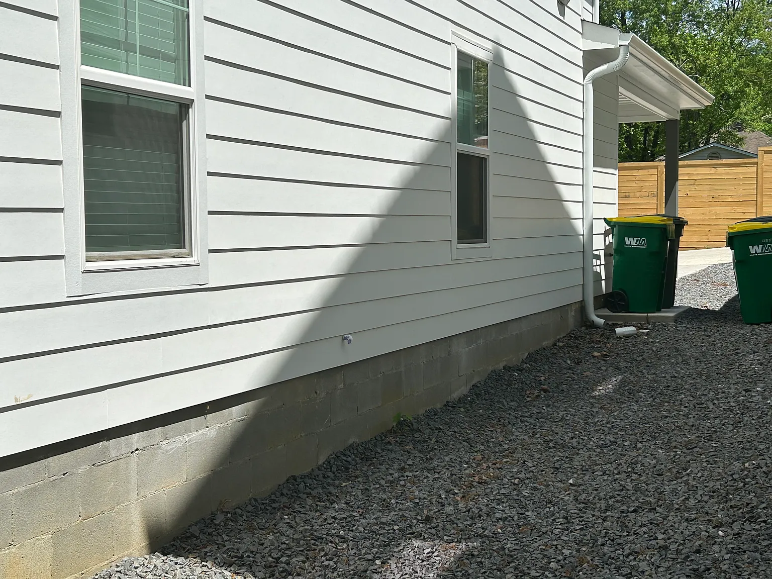 3 bed, 2.5 bath, 1670 sqft, $1,900 — Photo 4