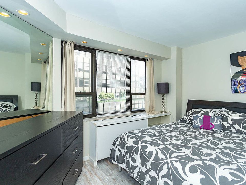 1st image of 210 E 47th St APT 12A
