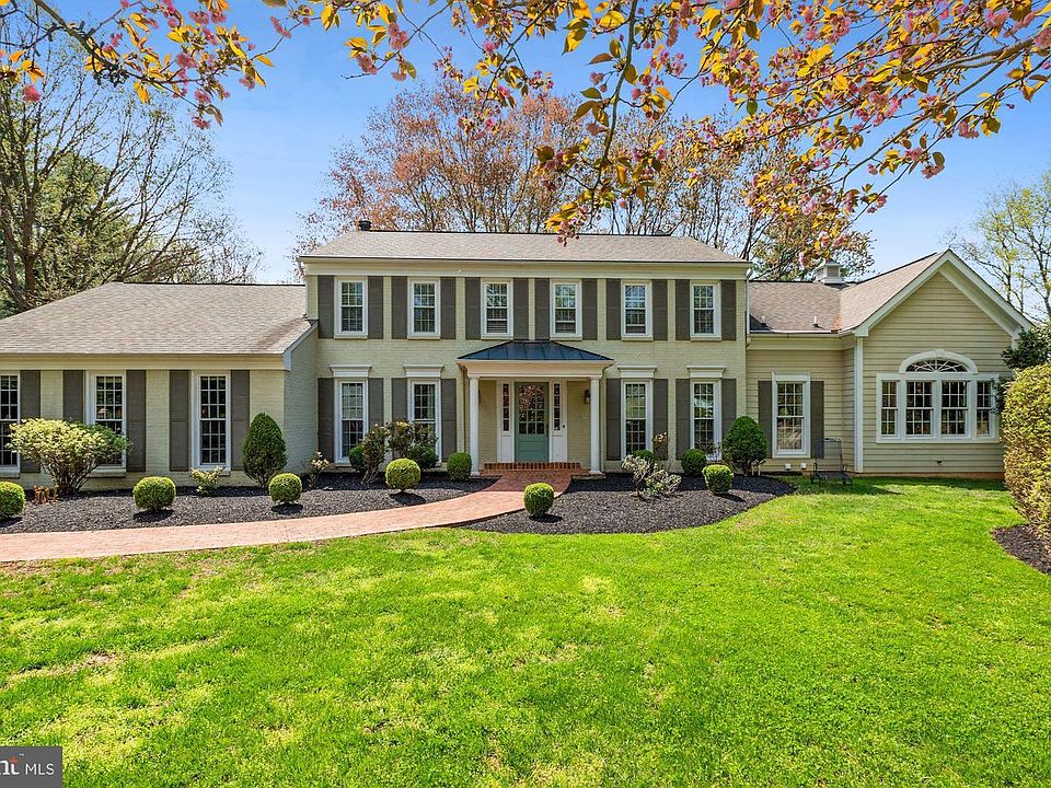 1st image of 8540 Plum Creek Dr