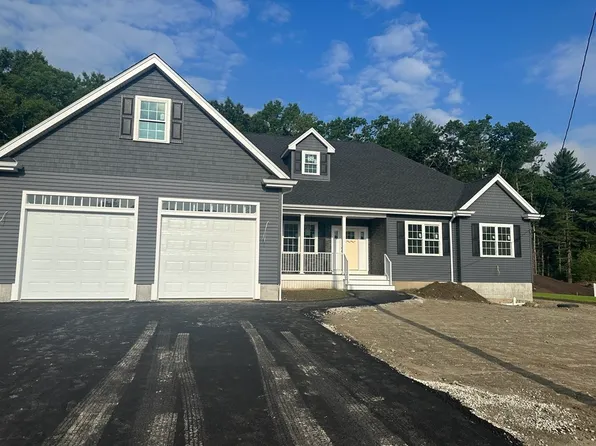 15 Aylas Cir, Taunton, MA 02780