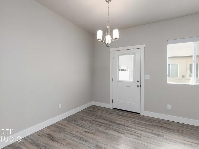 2674 S 2250 W #207 — Photo 10