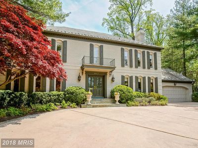 6017 Shady Oak Ln, Bethesda, MD, 20817