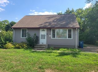 172 Gibraltar Rd, Minneapolis, MN 55421