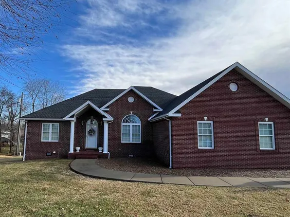 105 Magnolia Dr, Central City, KY 42330