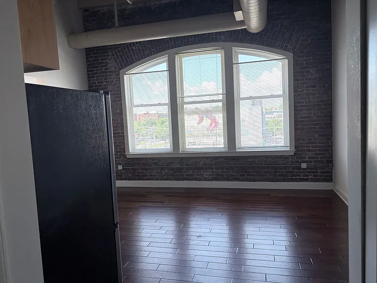 The Fleetwood Building — Photo 53