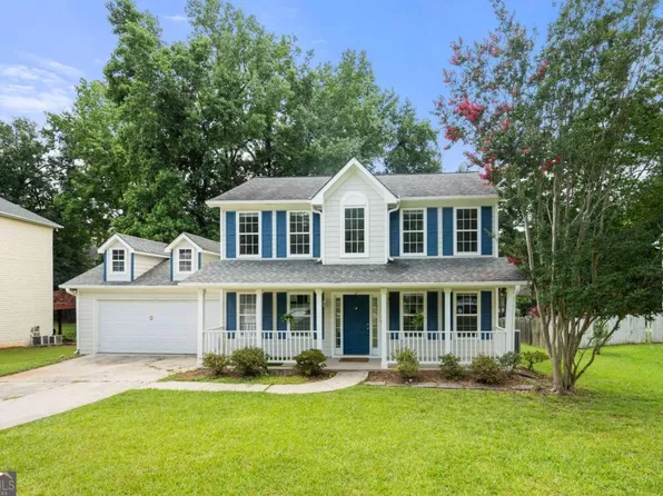 760 Cloverwood Ct NW, Lilburn, GA 30047