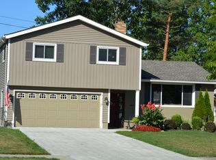 7310 Grant Blvd, Middleburg Heights, OH