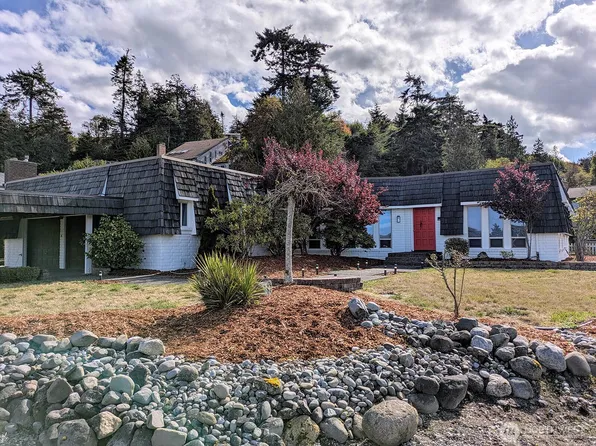 72 Sea View Drive, Port Angeles, WA 98362