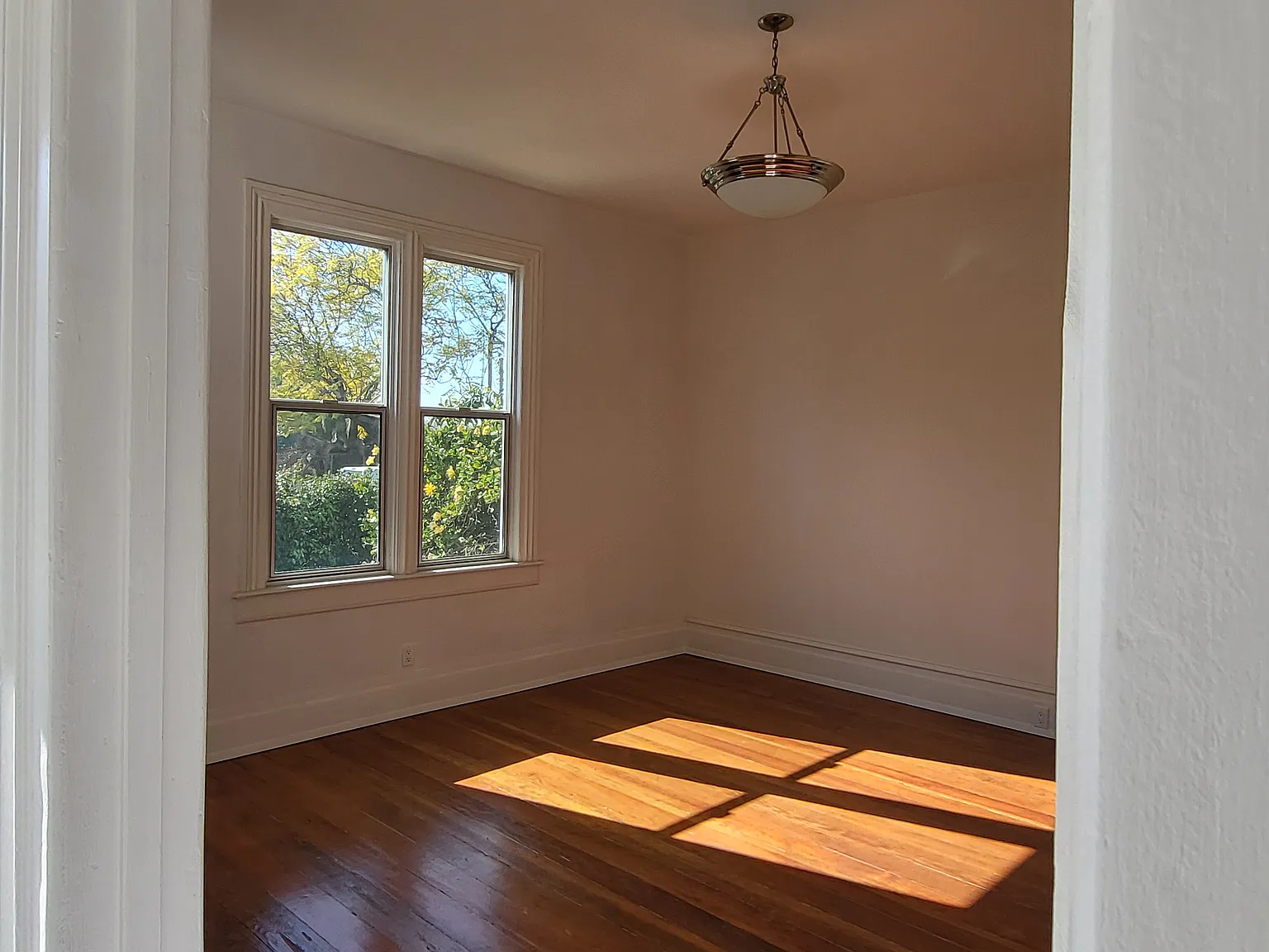 2166 Kearney Ave — Photo 4