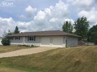1758 Kingswood Ln, Lapeer, MI