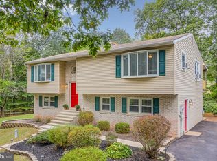 80 Byron Nelson Cir, Etters, PA 17319