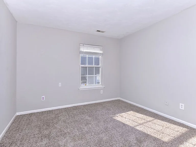 112 Post Oak Rd — Photo 27
