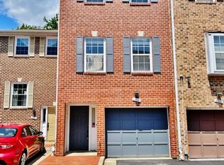 934 S Rolfe St, Arlington, VA 22204