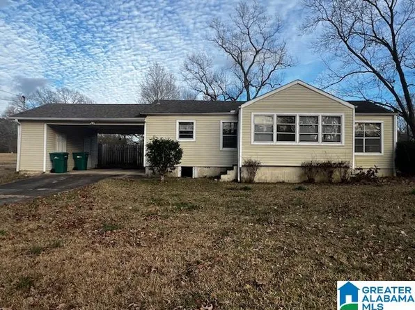 213 7th Ave, Pleasant Grove, AL 35127