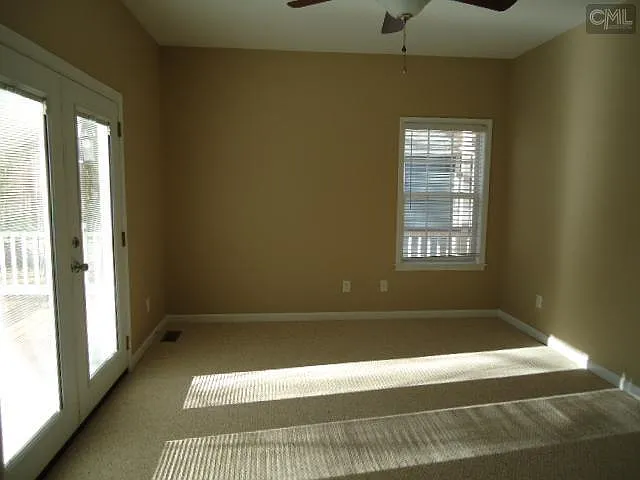 460 Summerlea Dr — Photo 5