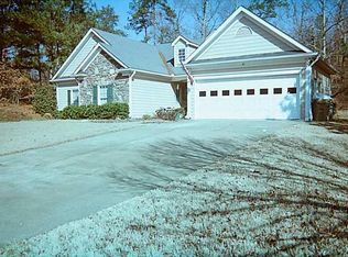 644 Springharbor Dr, Woodstock, GA 30188