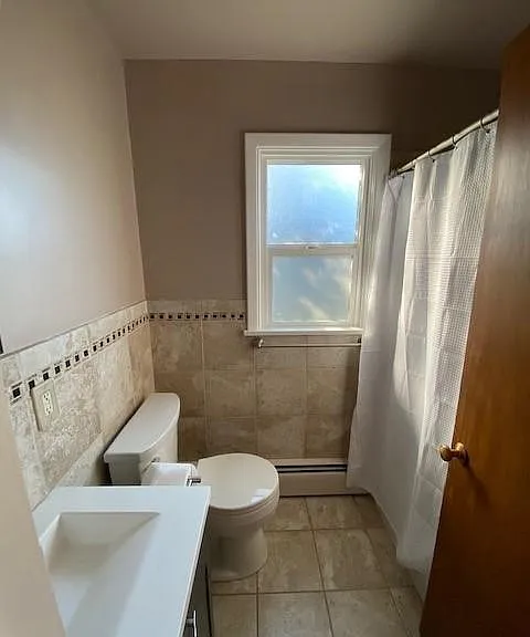 1229 Highland St — Photo 7