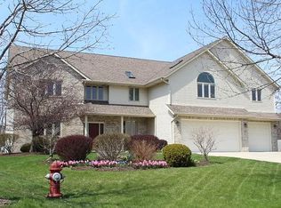 12142 37th Ave, Pleasant Prairie, WI 53158